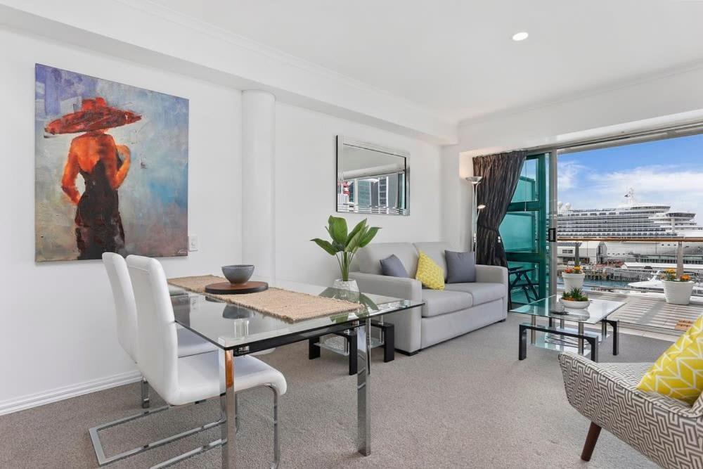 Spacious Water-Front Apartment -Princes Wharf 2219 오클랜드 외부 사진
