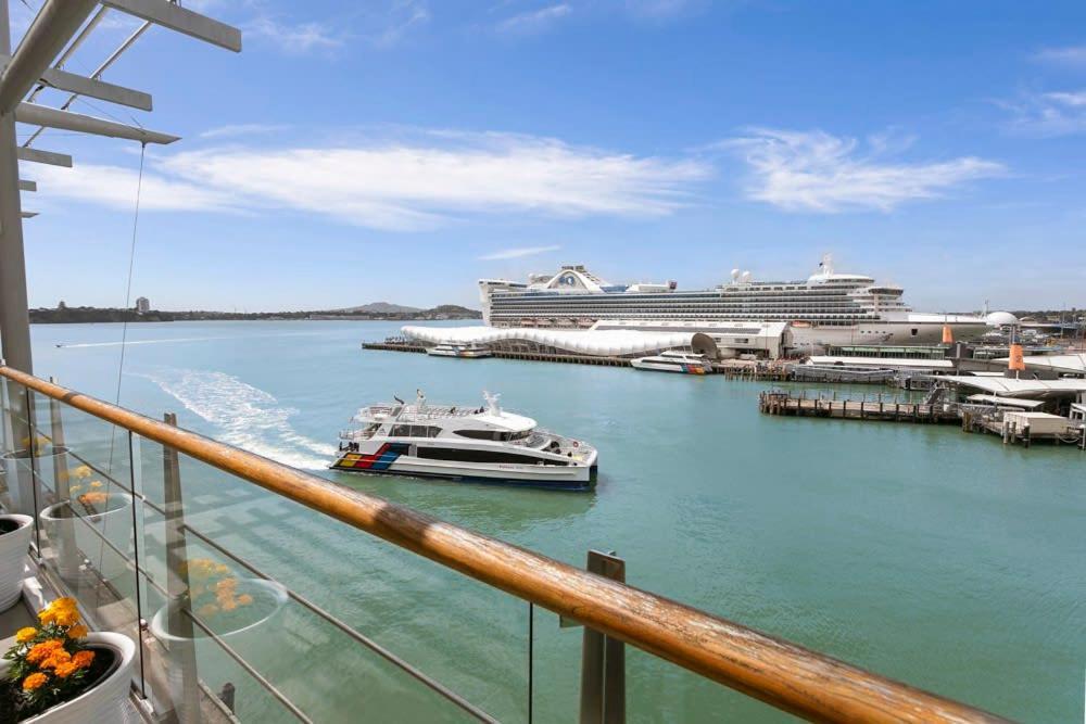 Spacious Water-Front Apartment -Princes Wharf 2219 오클랜드 외부 사진